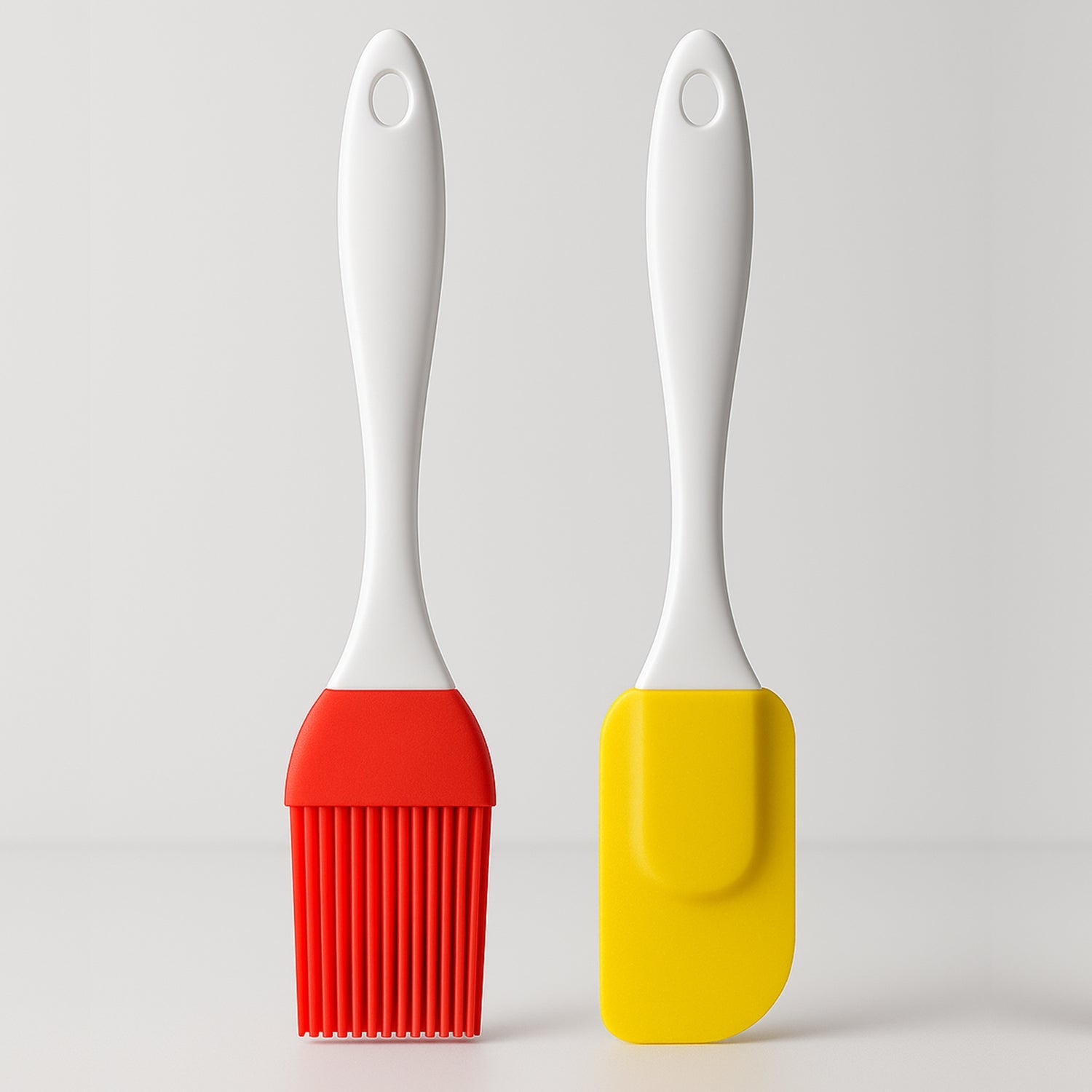 Spatula and Pastry Brush for Cake Decoration Spatula and Pastry Brush for Cake Decoration